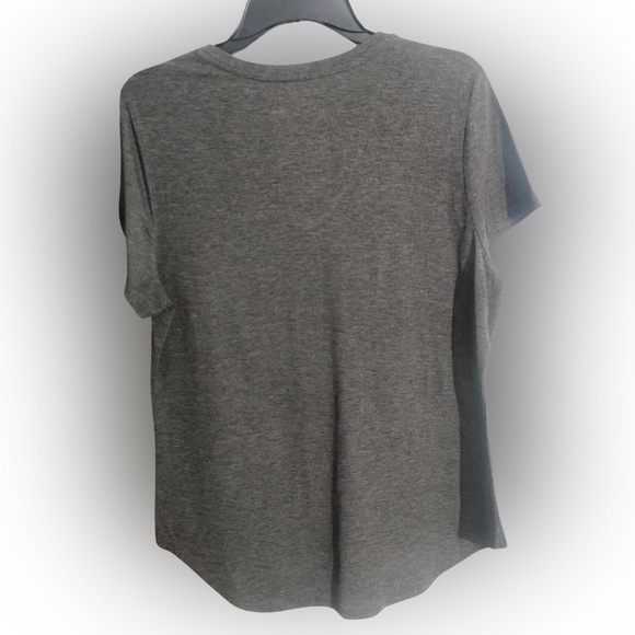 Disney tee - Picture 2 of 2